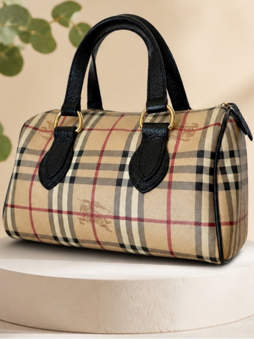 Authentic Burberry Boston Medium Bag. - Picture 1 of 17